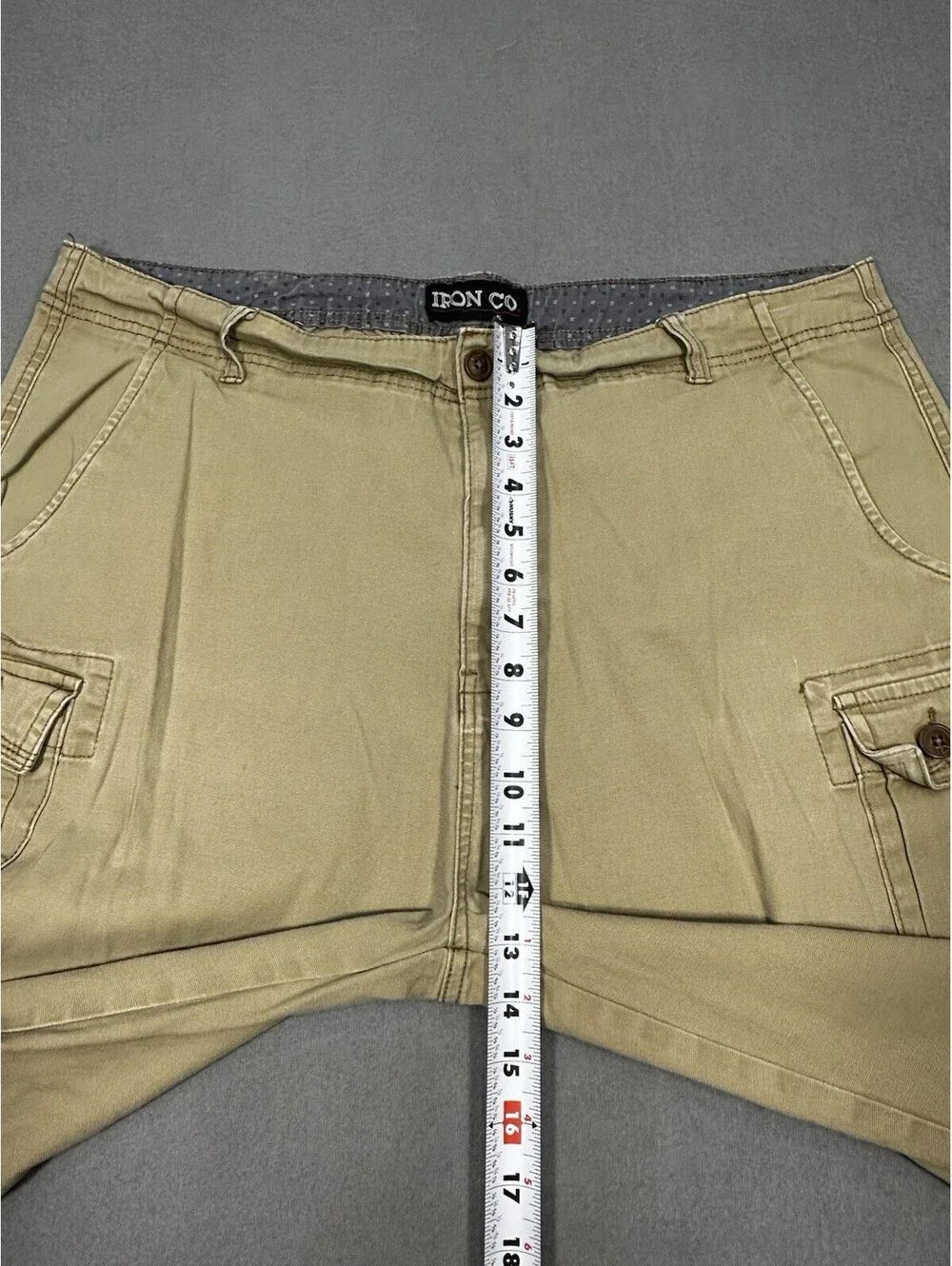 Iron Co Mens Cargo Casual Shorts Size 40 Khaki Beige Stretch Cotton Utilit